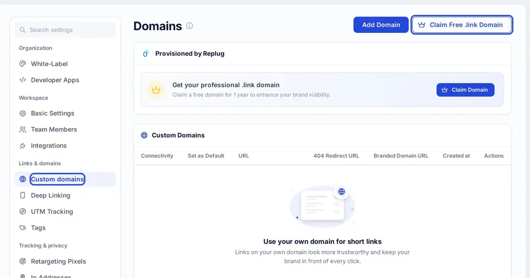 Replug Settings with Custom domains selected and the Claim Free .link Domain button highlighted on the Domains page